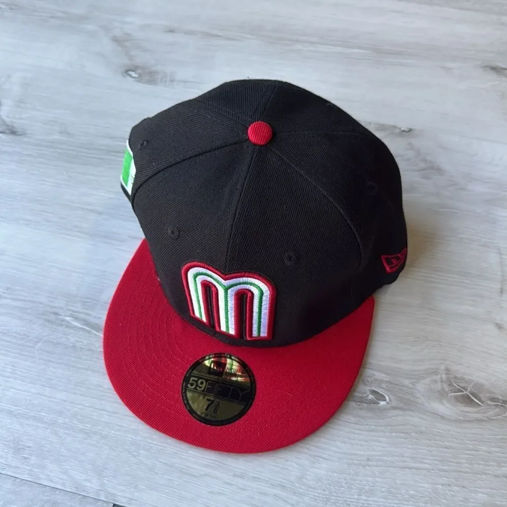 New Era 59FIFTY Black Mexico Red/Beige 2023 World‎ Baseball Classic Nwt